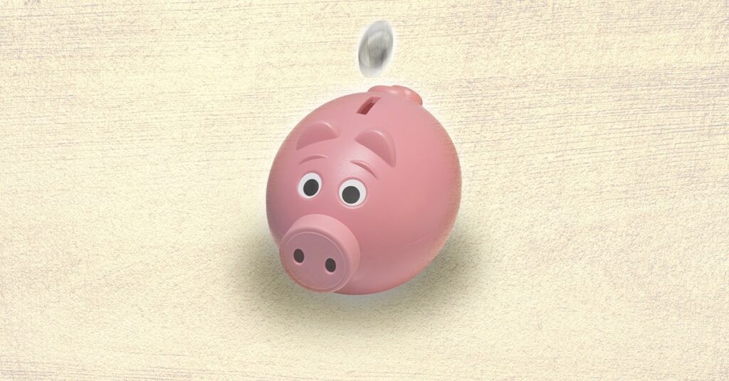 piggy bank save money trading
