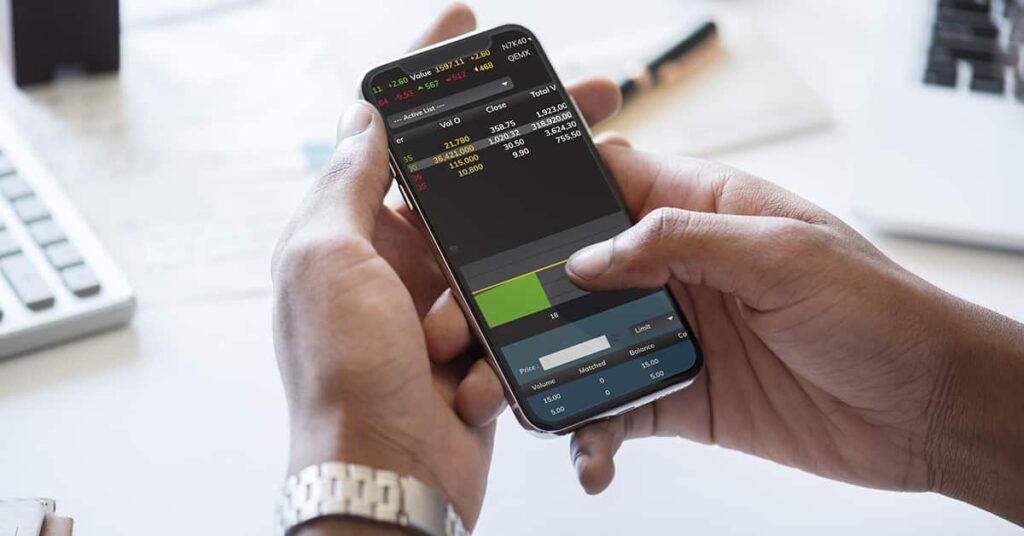 trading stocks on mobile